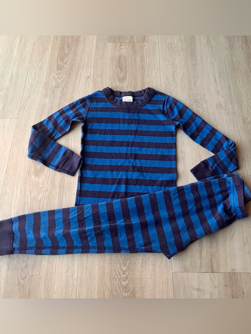 Hanna Andersson pajamas set 100% cotton size 5 years blue stripes